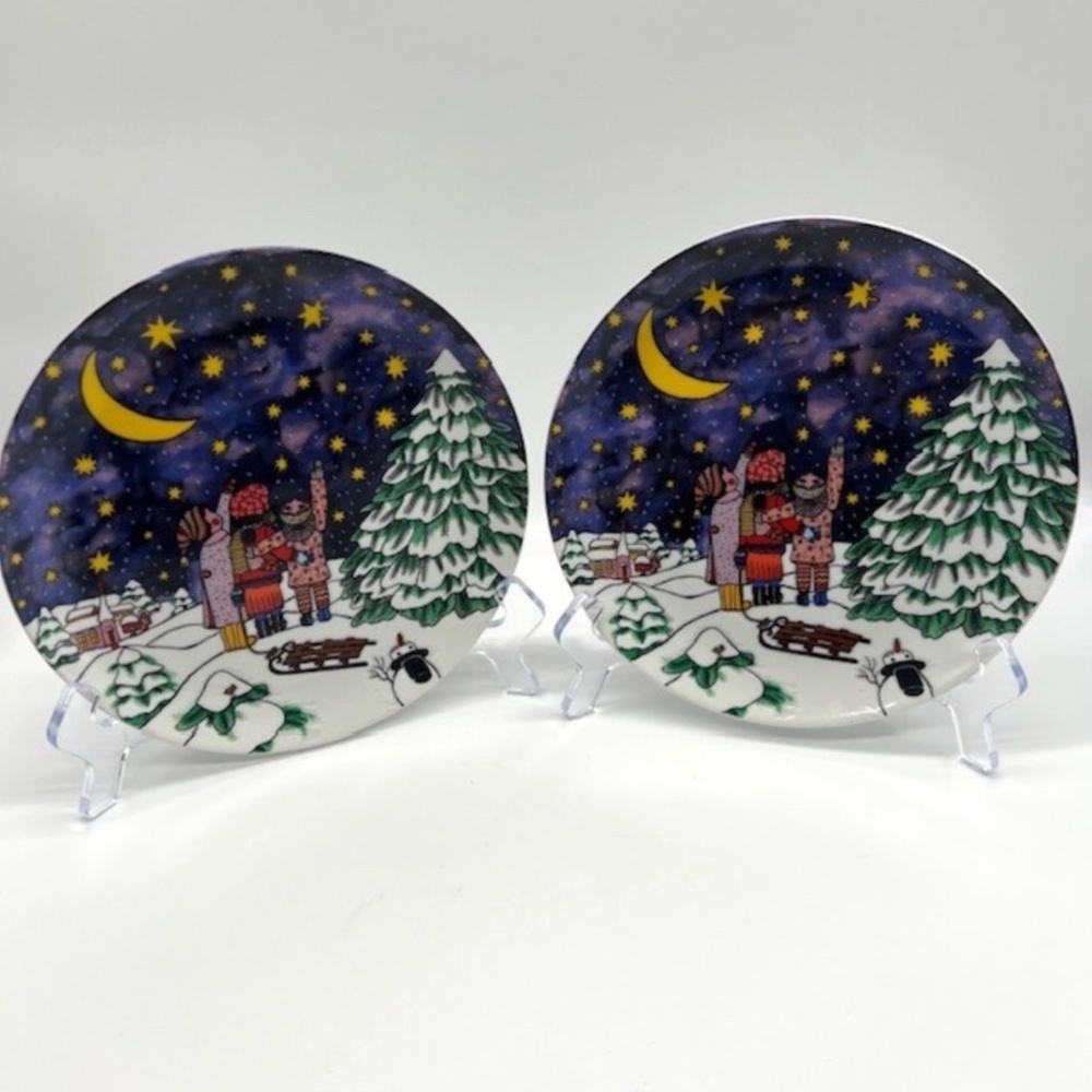Kiki 1993 CHRISTMAS STAR Ceramic Plates 7.5”, Set of Two, Made in Japan